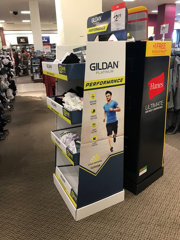 clothing-floor-display