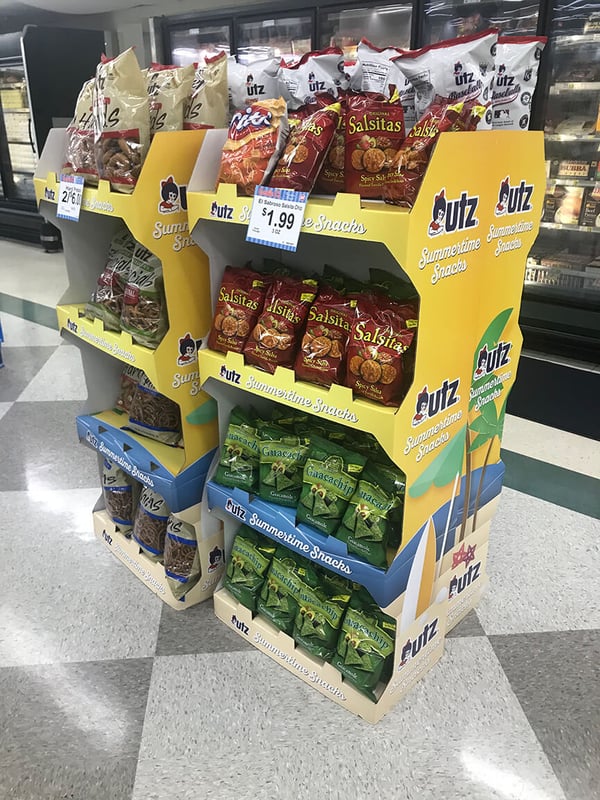 simple-4-shelf-floor-display-for-snacks